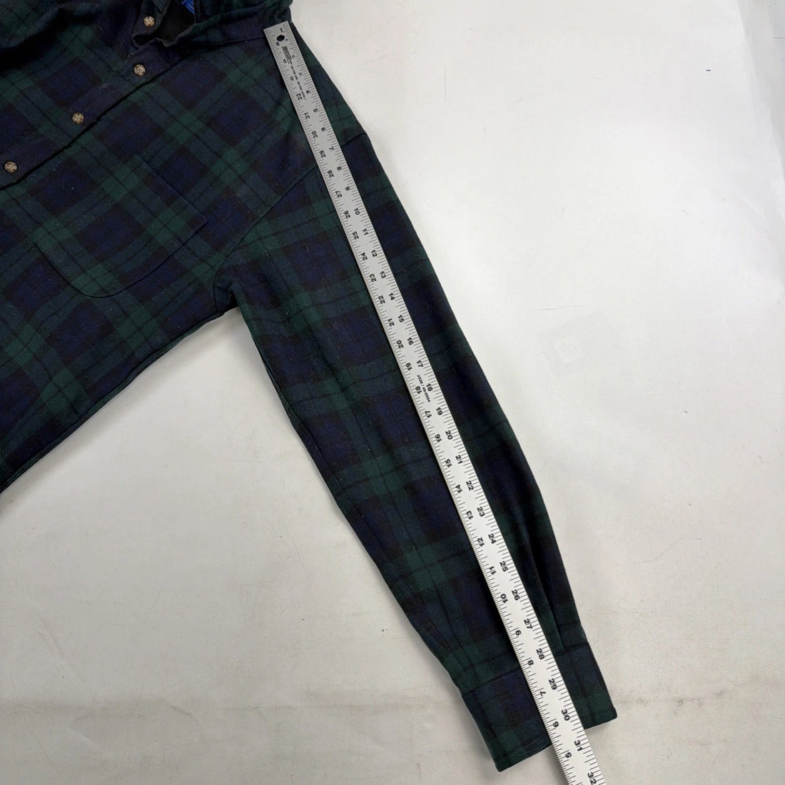 Pendleton Wool Lodge Button Up Shirt Size Medium Plaid