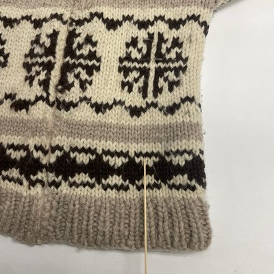 Vintage Snowflake Wool Knit Cowichan Sweater Size Large