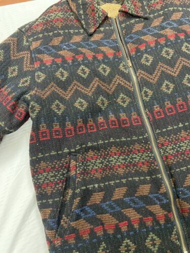 Vintage Woolrich Wool Coat Jacket Size Medium Aztec