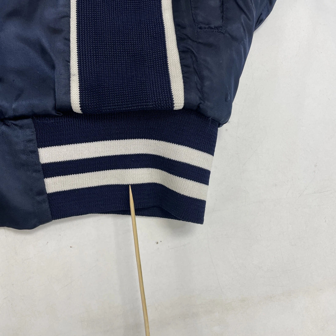 Vintage US Navy Satin Bomber Jacket Size Large Patches 90s