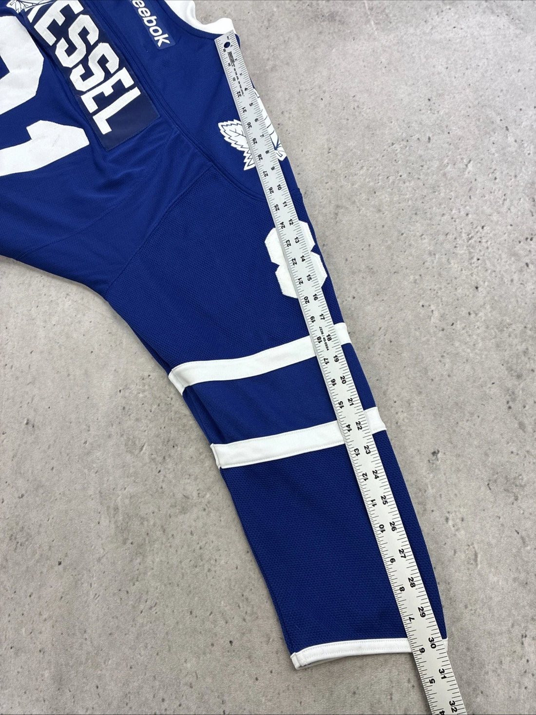 Toronto Maple Leafs Phil Kessel Reebok Jersey Size Large NHL