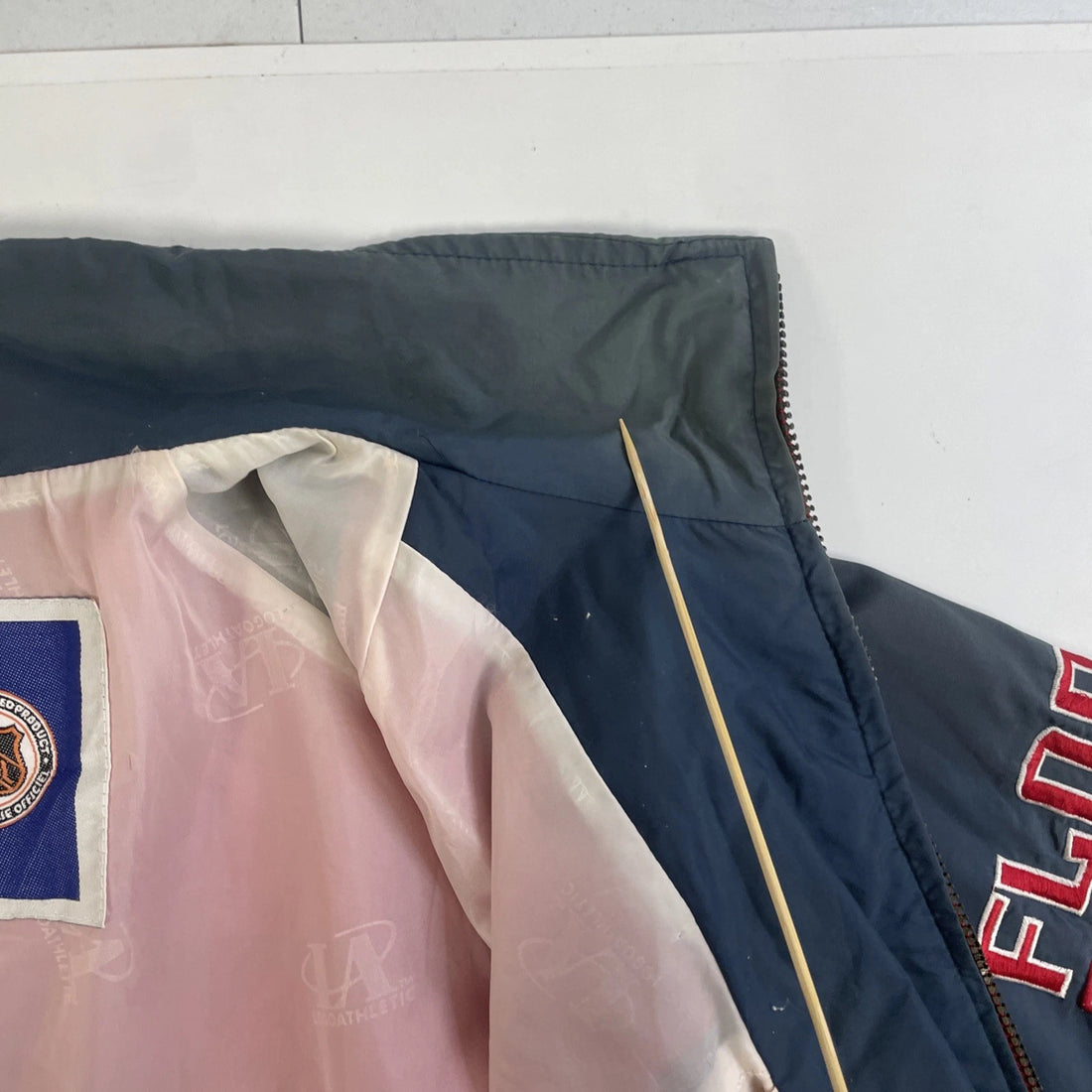 Vintage Florida Panthers Shark Tooth Logo Athletic Windbreaker Jacket XL NHL