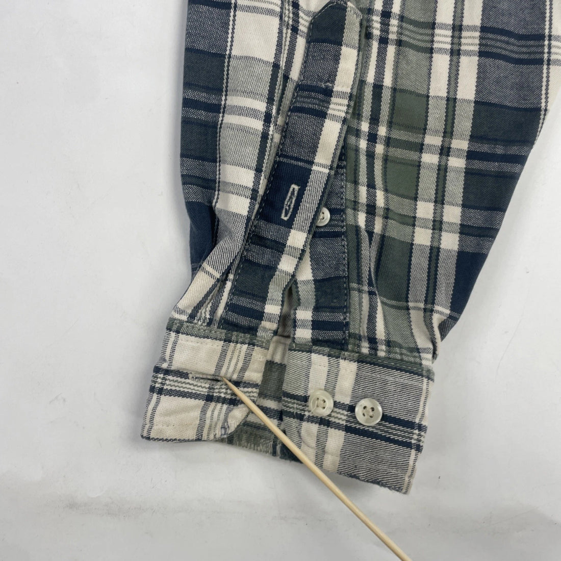 Eddie Bauer Button Up Shirt Size Medium Plaid