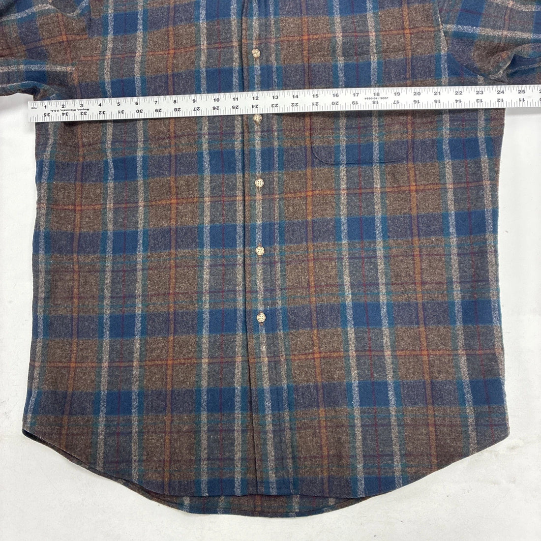 Vintage Pendleton Wool Lodge Button Up Shirt Size Large Plaid