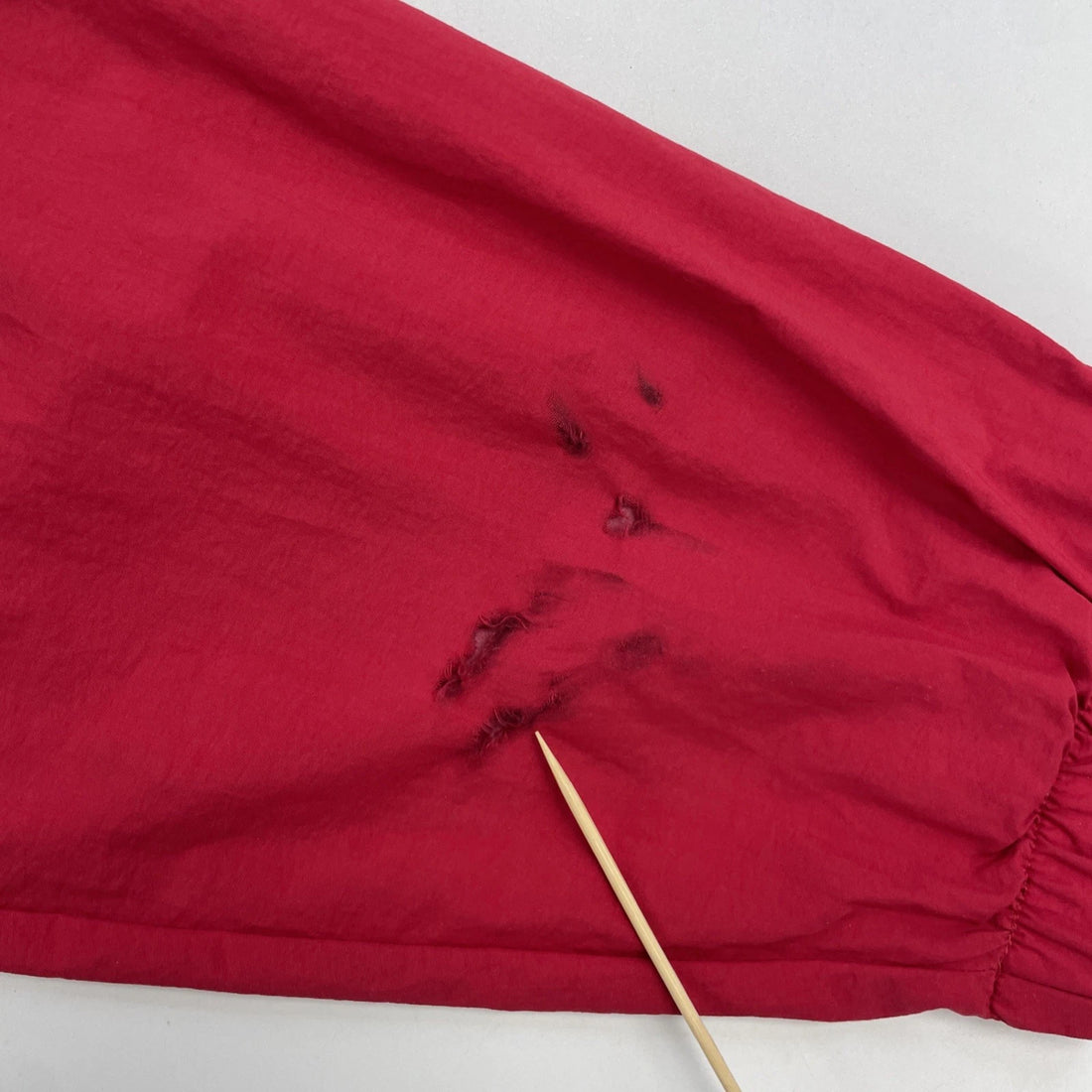 Vintage Tommy Hilfiger Windbreaker Light Jacket Size XL Red