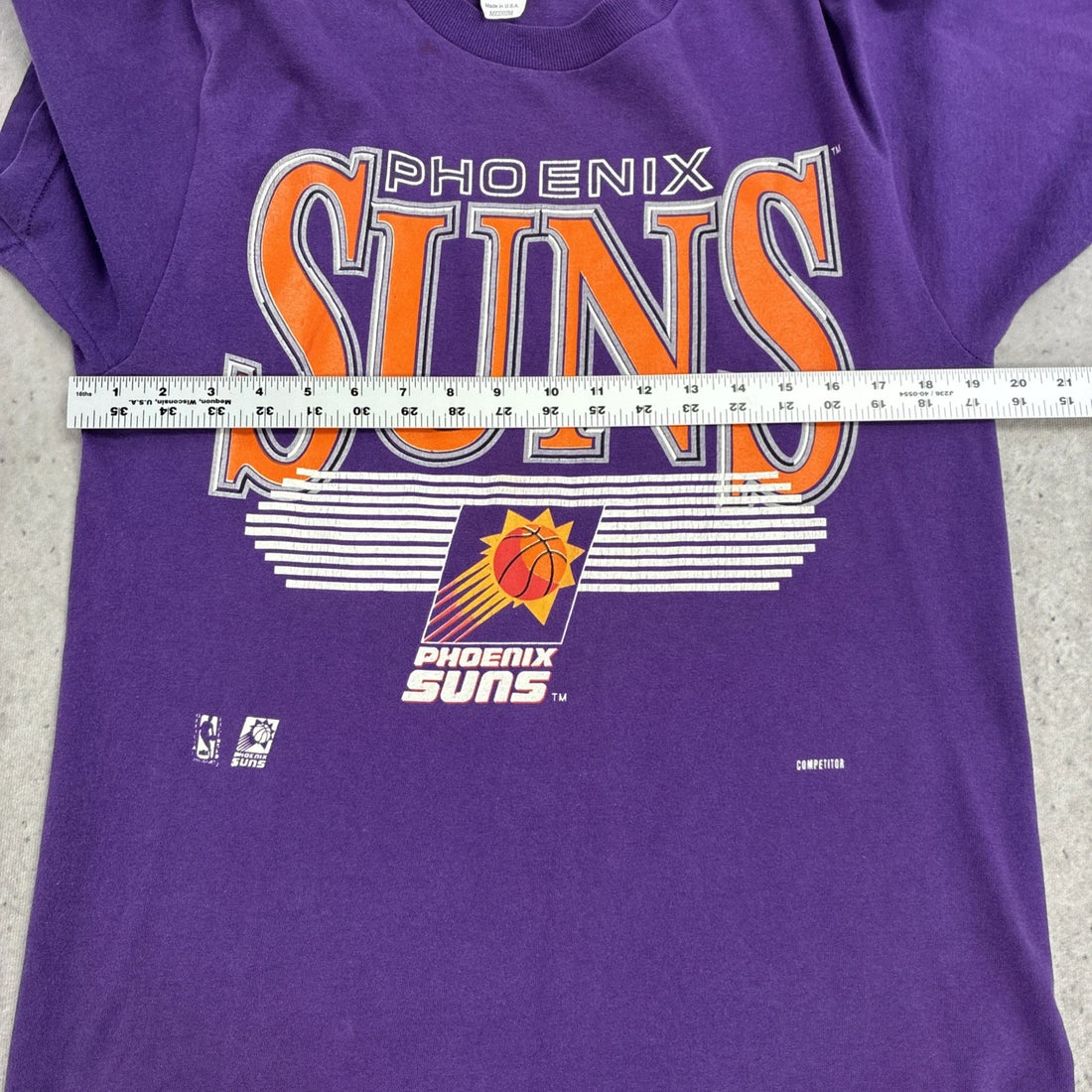 Vintage Phoenix Suns T-Shirt Size Medium 90s NBA