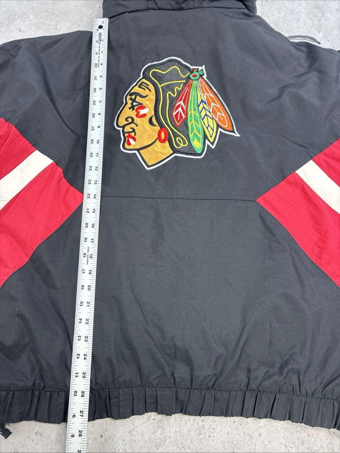Vintage Chicago Blackhawks Starter Puffer Jacket Size XL NHL
