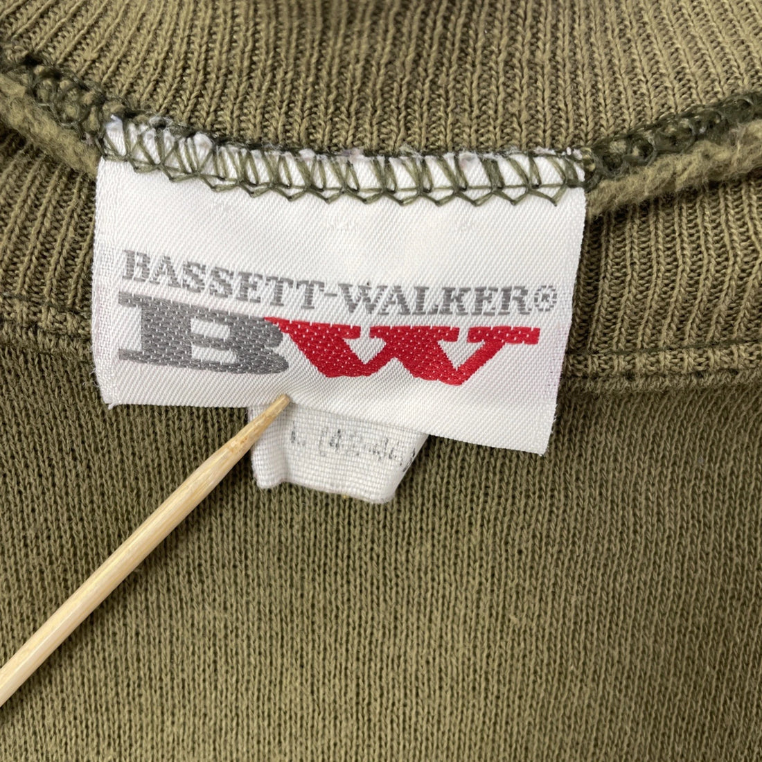 Vintage Yale Crest Crewneck Sweatshirt Size Large 90s