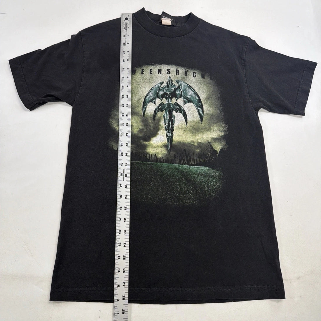 Vintage Queensryche Got Ryche? Giant T-Shirt Size Medium Band Tee