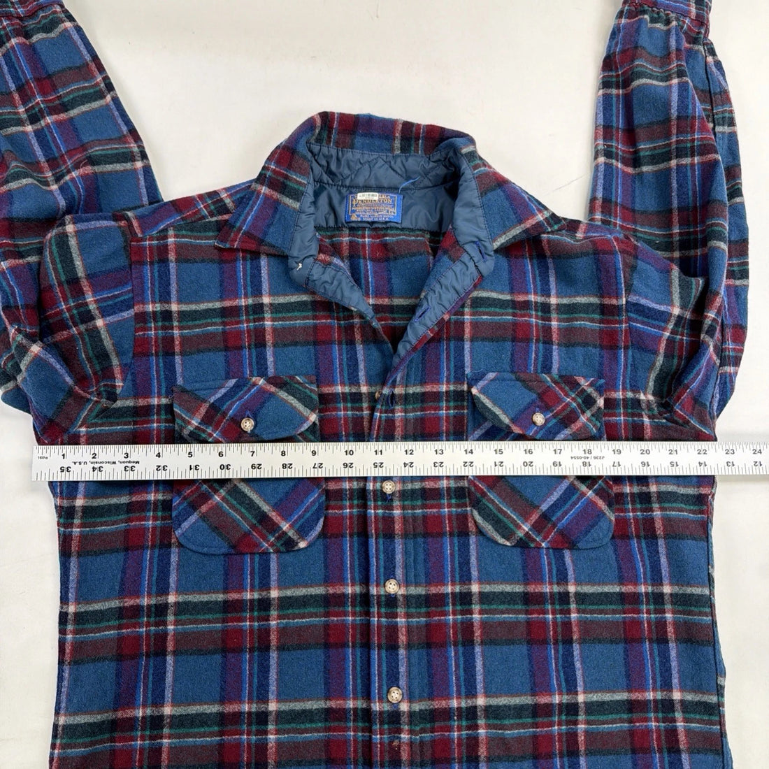 Vintage Pendleton Wool Board Button Up Shirt Size Large Plaid