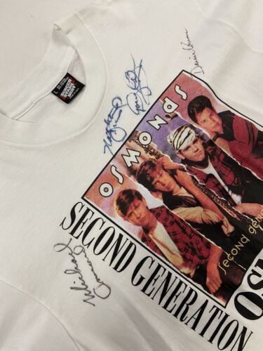 Vintage 98 Degrees Heat It Up Tour T-Shirt Size Medium White Boy Band 1998  90s