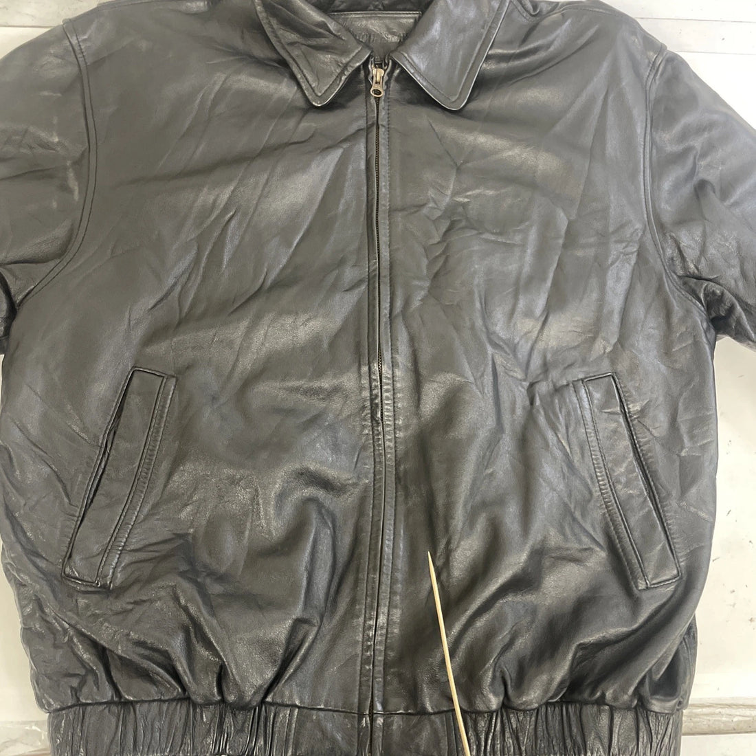 Vintage St. John's Bay Leather Bomber Jacket Size Large Black