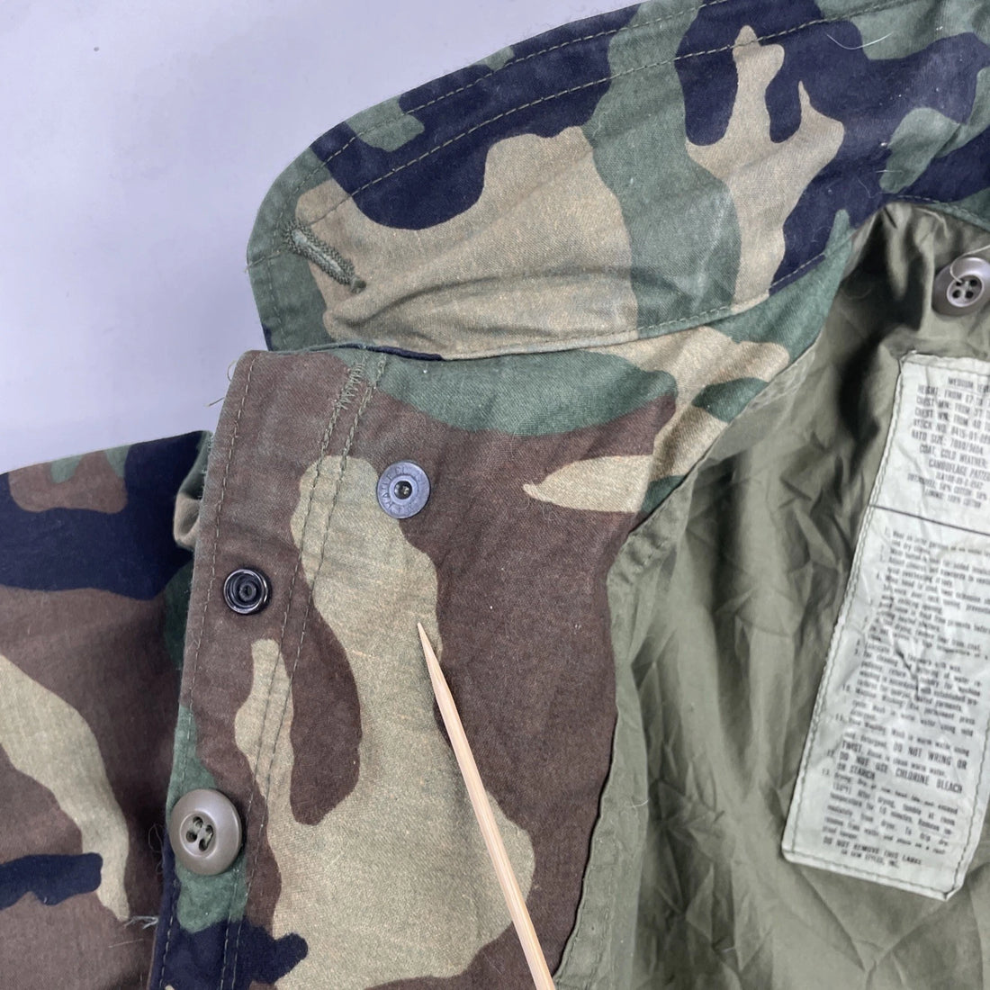 U.S. Army Military Cold Weather Woodland Camo Field Jacket Size Medium
