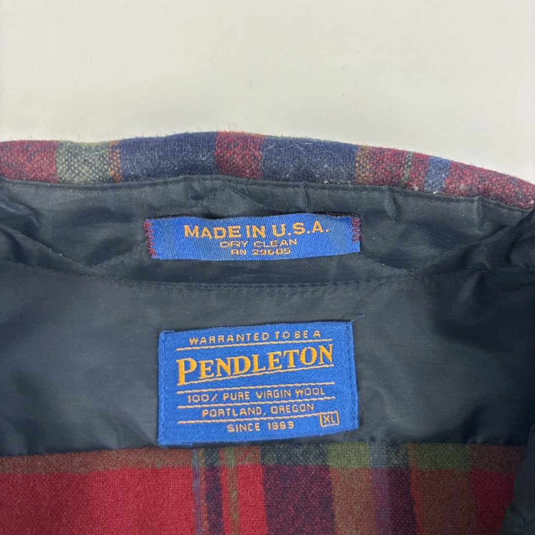 Vintage Pendleton Wool Lodge Button Up Shirt Size XL