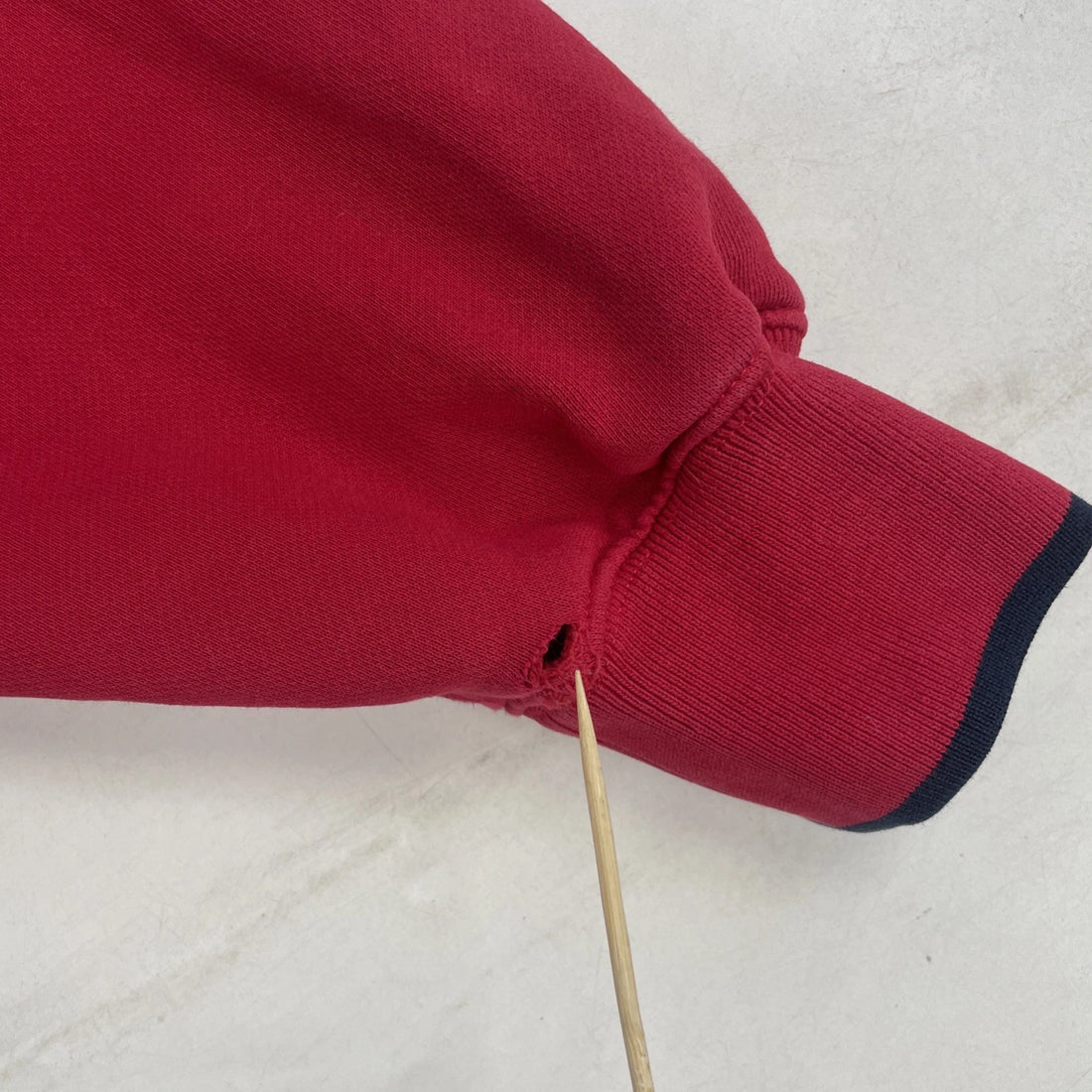 Minnie Mouse Disney Crewneck Sweatshirt Size XL Red