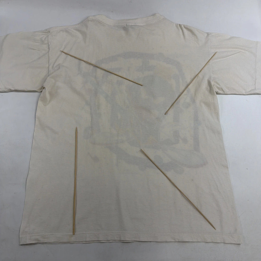 Vintage Marvin The Martian Guitar Warner Bros T-Shirt Size Large 1996
