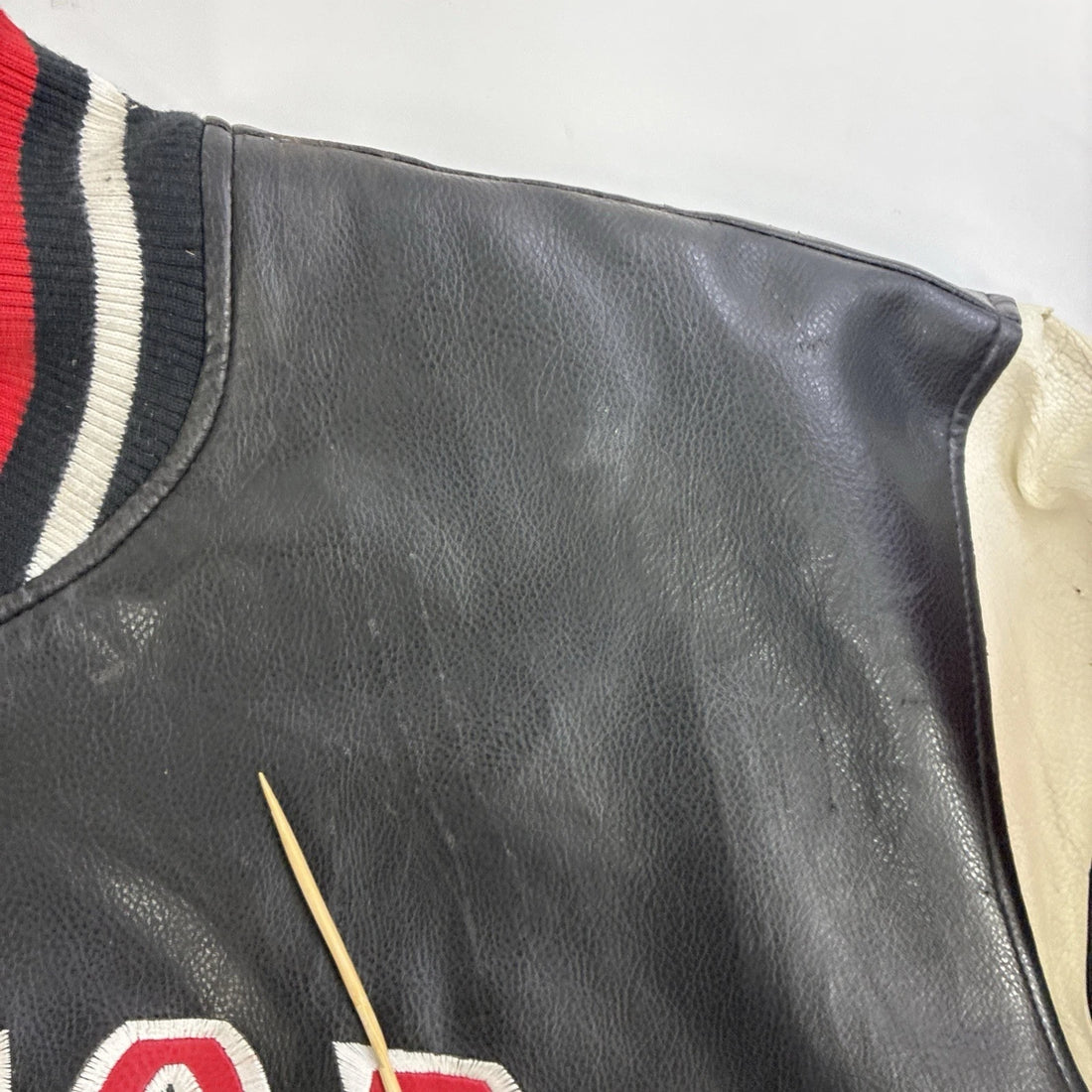 Toronto Raptors G-III Faux Leather Jacket Size XL NBA