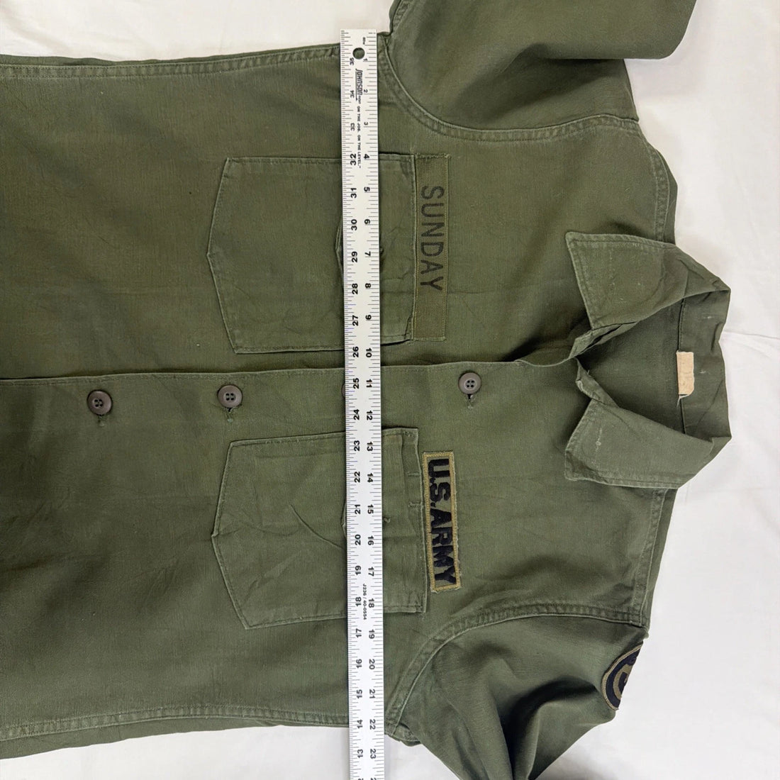 Vintage U.S. Army OG 107 Fatigue Button Up Shirt Size 15 1/2 x 33