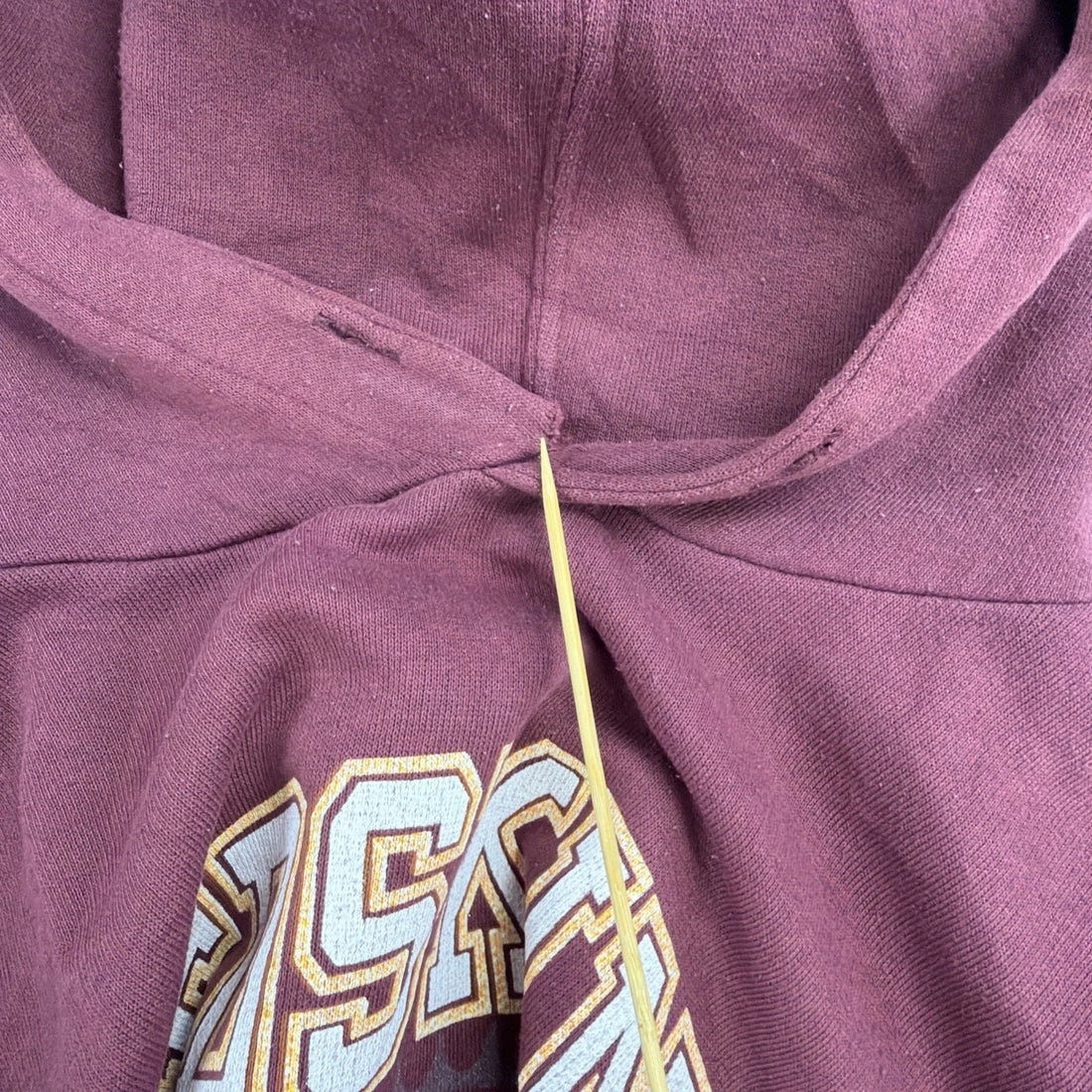 Vintage Washington Redskins Sweatshirt Hoodie Size Medium NFL