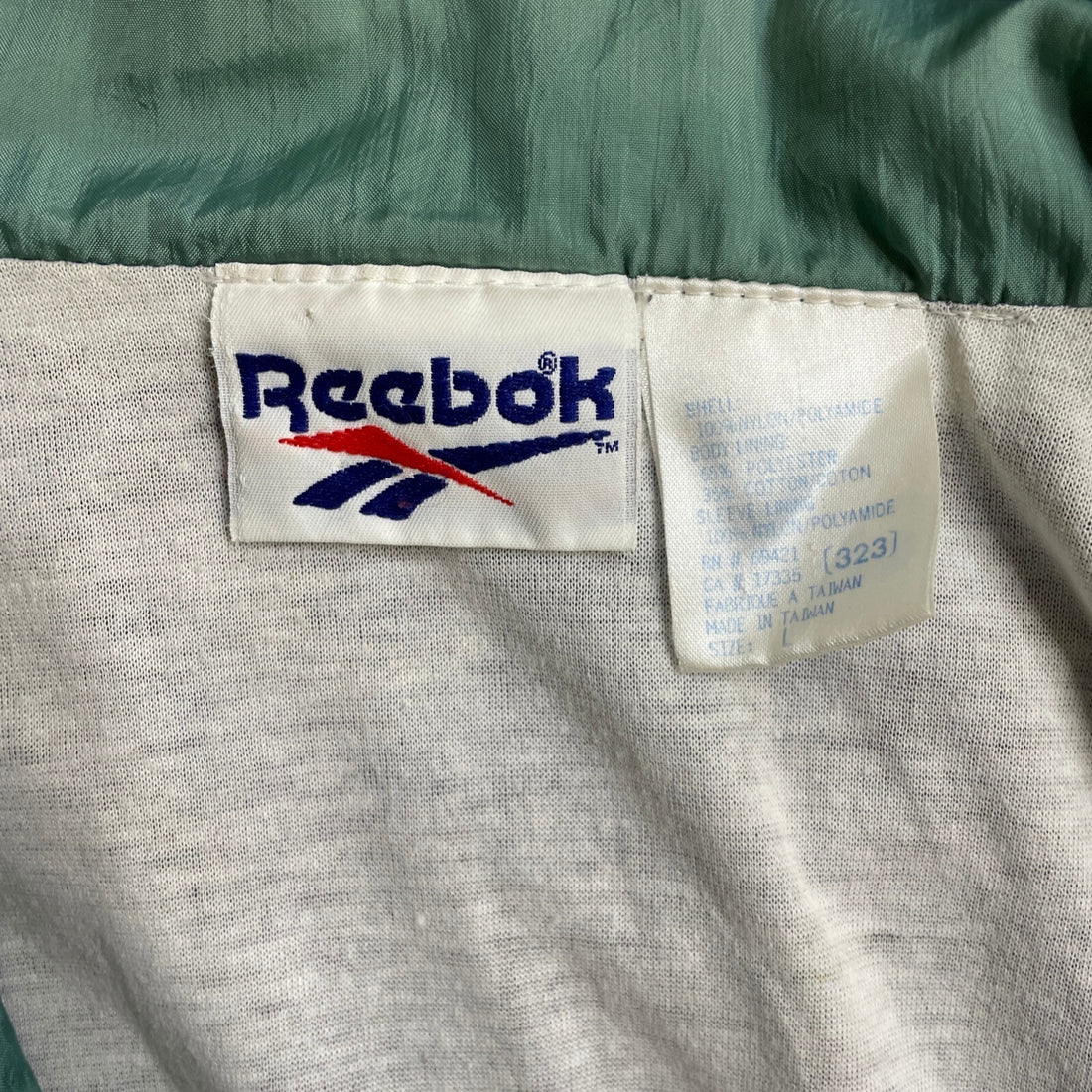 Vintage Reebok Windbreaker Light Jacket Size Large Purple Teal