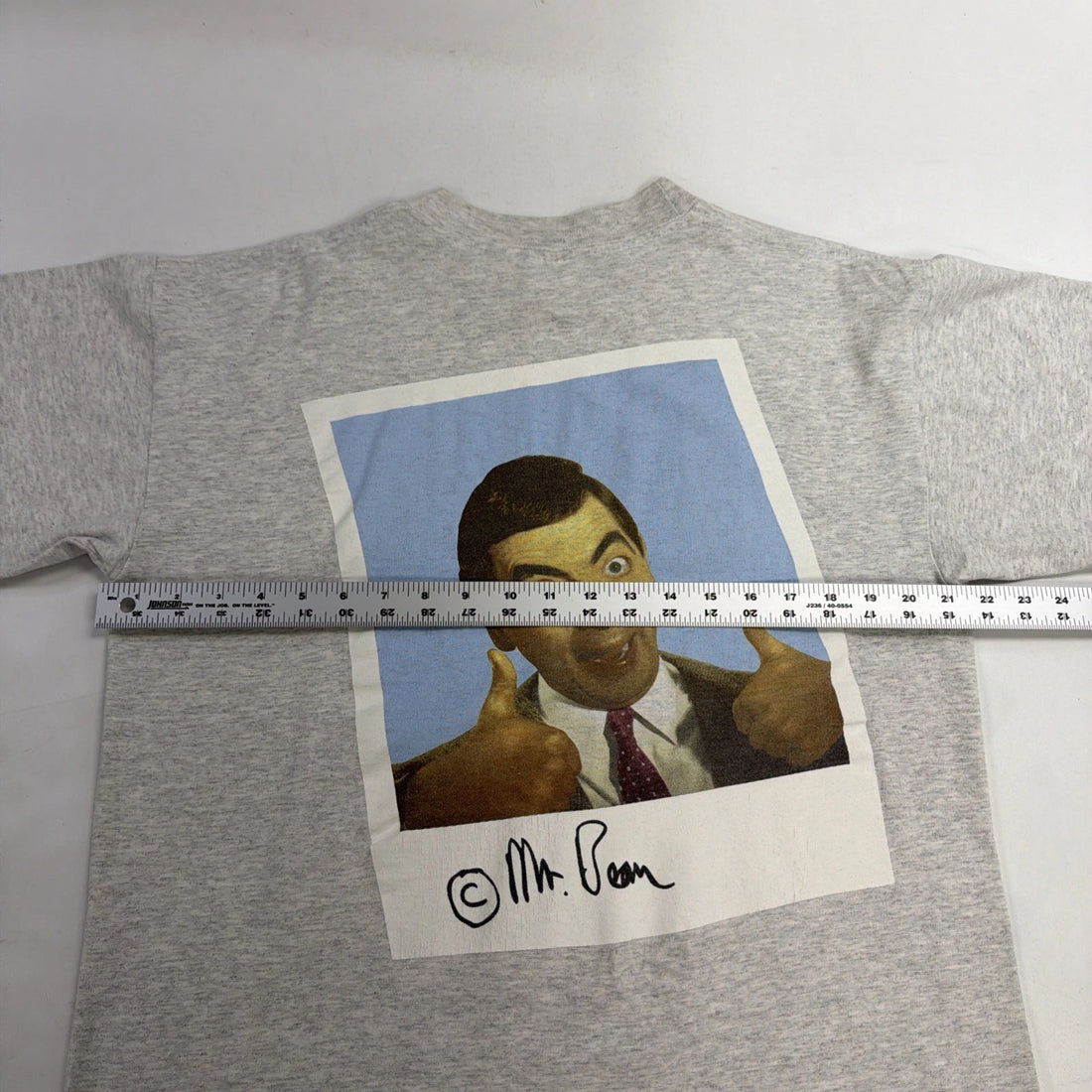 Vintage Mr. Bean Guess Who Polaroid T-Shirt Size Large 90s