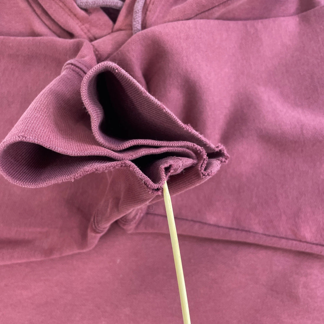 Nike Sweatshirt Hoodie Size Small Embroidered Swoosh Red
