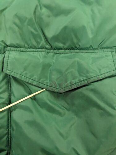 Vintage Woolrich Puffer Vest Jacket Size XL Green Down Insulated