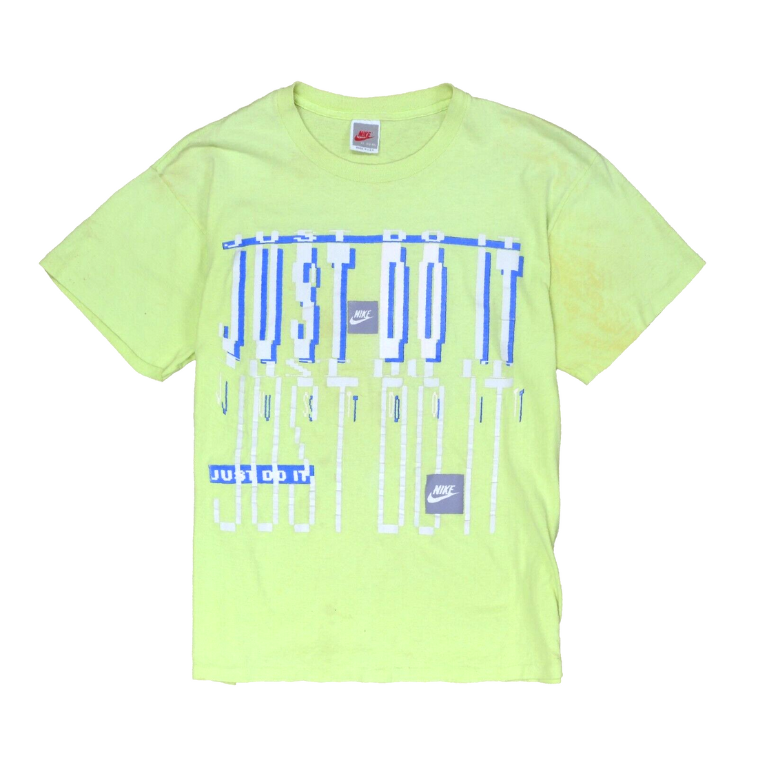 Nike t shirt length sales