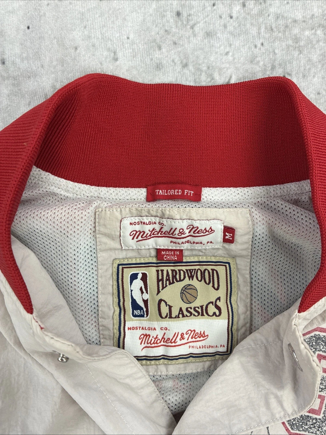 Chicago Bulls Scottie Pippen Mitchell & Ness Hardwood Classics Jacket Medium NBA