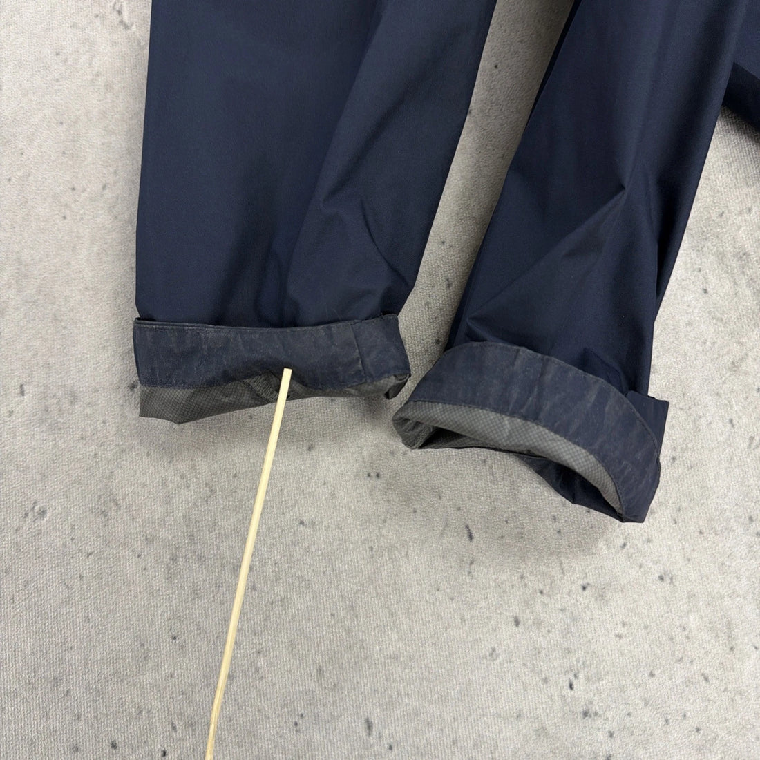 Red Bull Racing Puma Windbreaker Jacket Size Medium