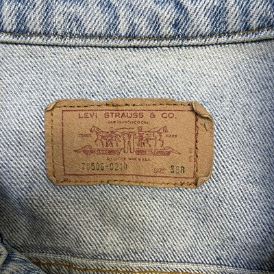 Vintage Levi's Denim Trucker Jacket Size 38R 70506 0214