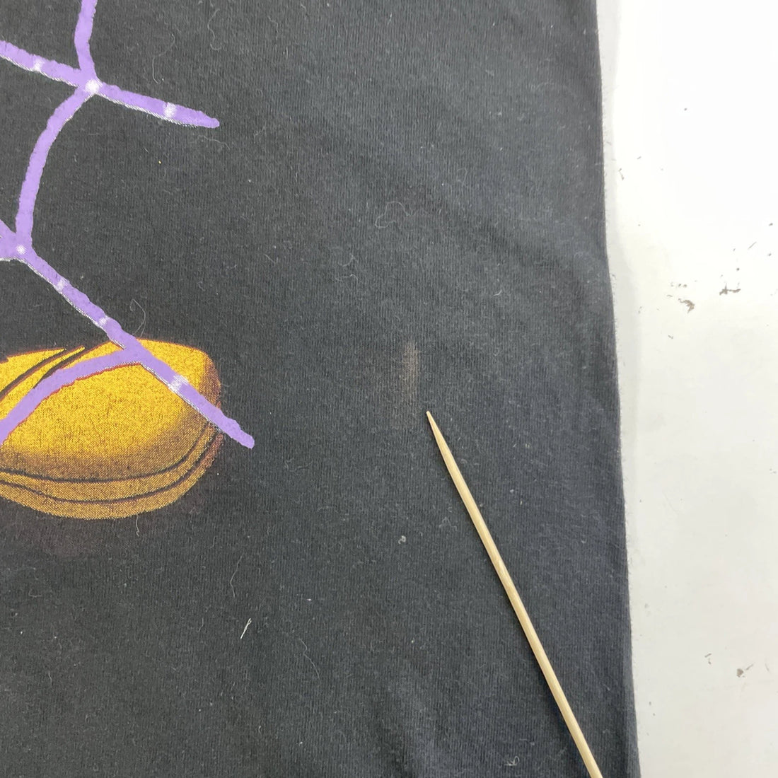 Vintage Tweety Bird Peek-A-Boo T-Shirt Size XL Halloween 2001