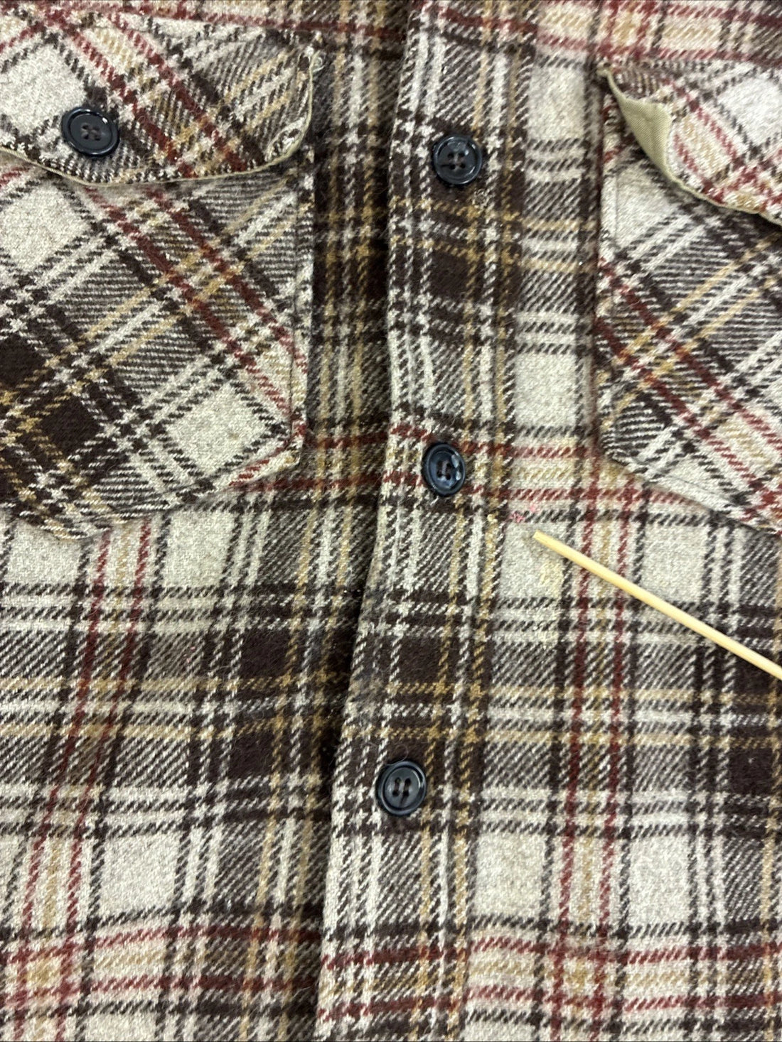Vintage Woolrich Wool Button Up Shirt Size Medium