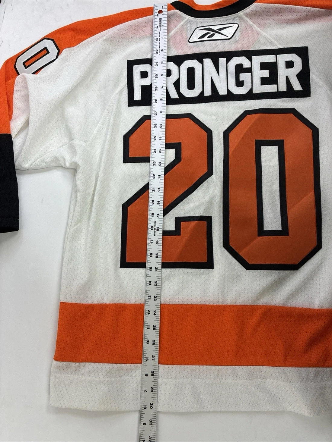 Philadelphia Flyers Chris Pronger Winter Classic 2010 Reebok Jersey Medium NHL