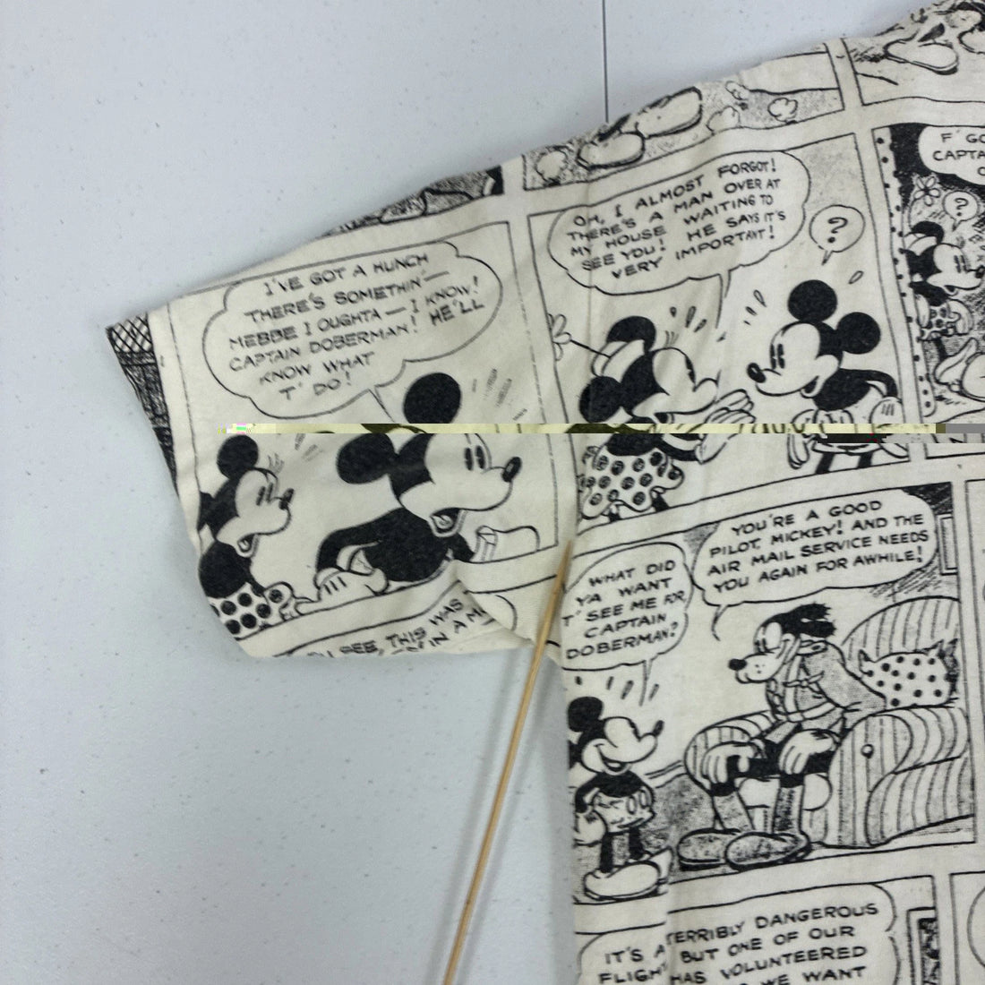 Vintage Mickey Mouse Comic Disney T-Shirt Size Large All Over Print 90s