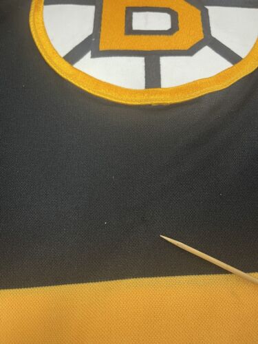 Vintage Boston Bruins CCM Hockey Jersey Size Large NHL