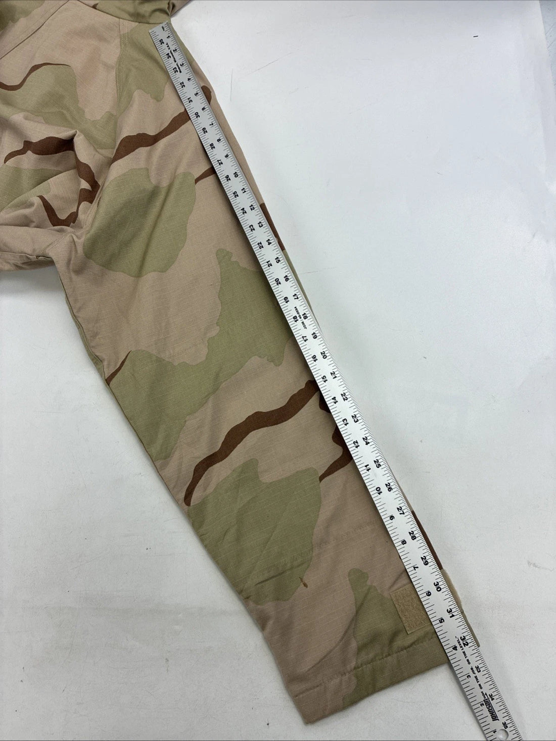 Desert Camo Jacket Size Medium