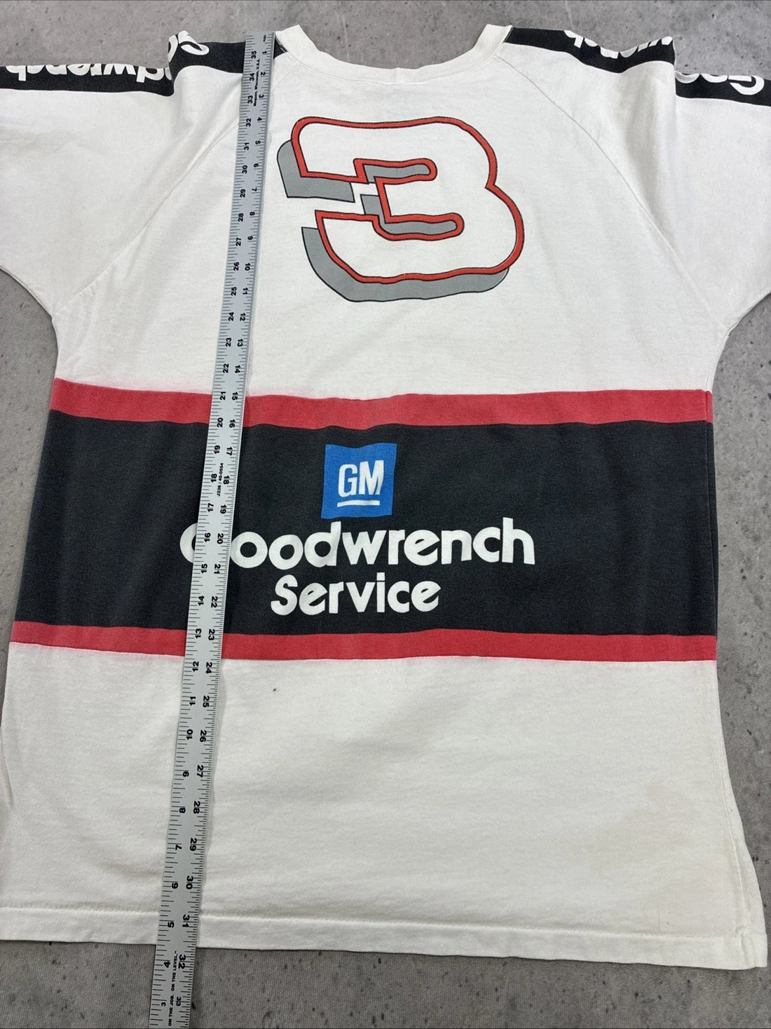 Dale Earnhardt Goodwrench Racing T-Shirt Size Large Vintage 90s