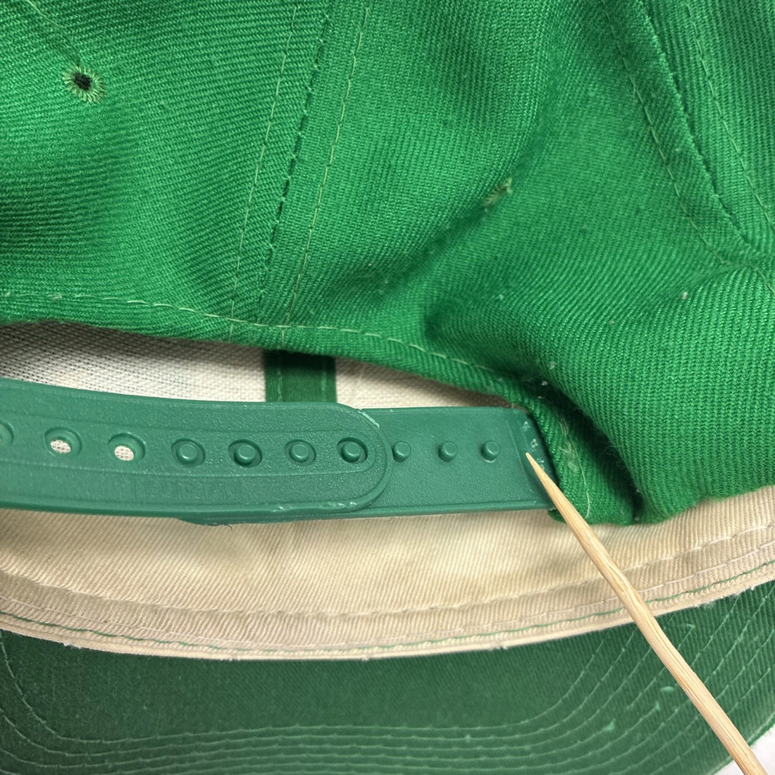 Vintage Hartford Whalers Script Sports Specialties Wool Snapback Hat OSFA NHL