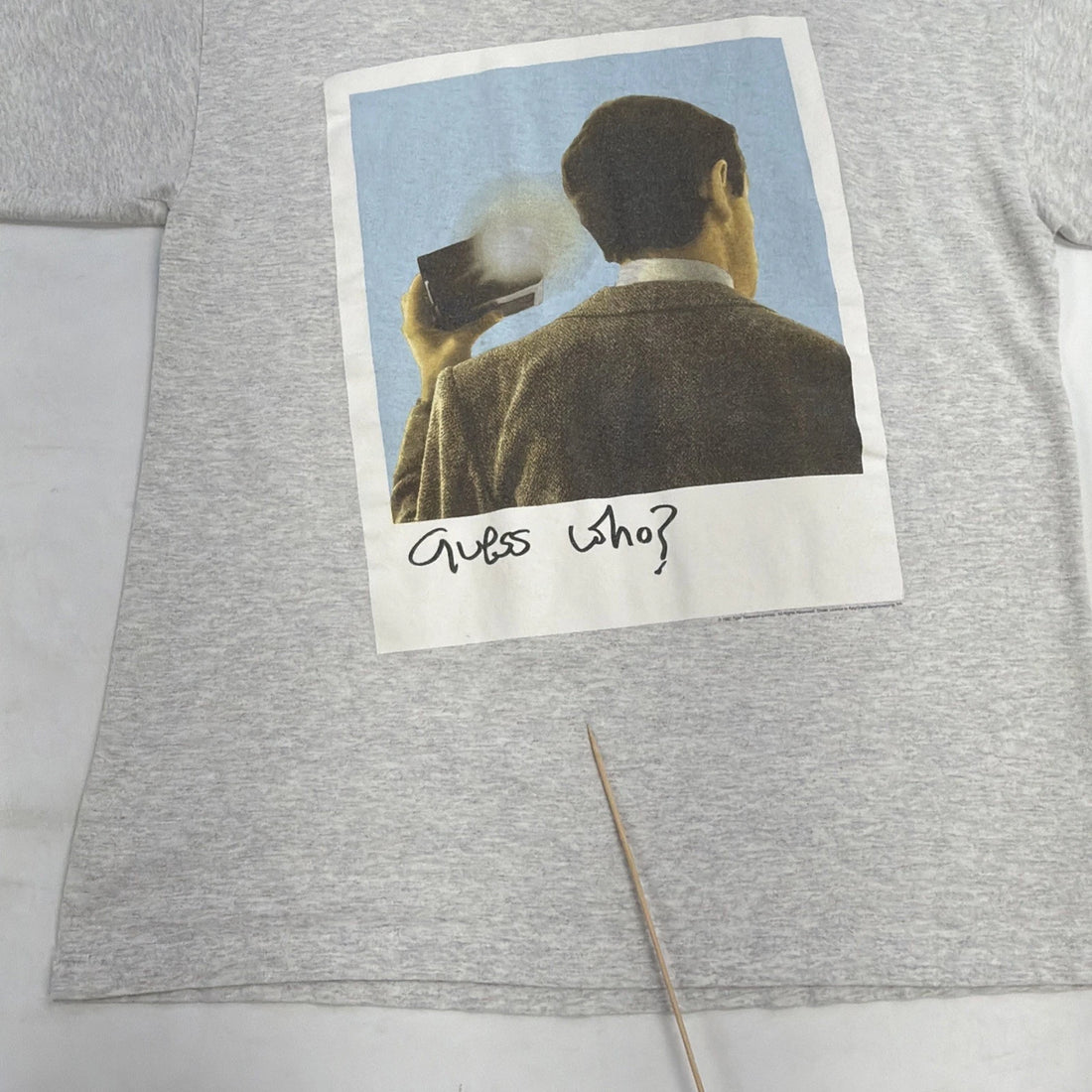 Vintage Mr. Bean Guess Who Polaroid T-Shirt Size Large 90s