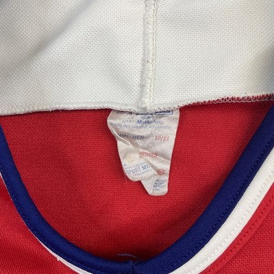 Vintage Team Canada CCM Hockey Jersey Size XS 90s IIHF