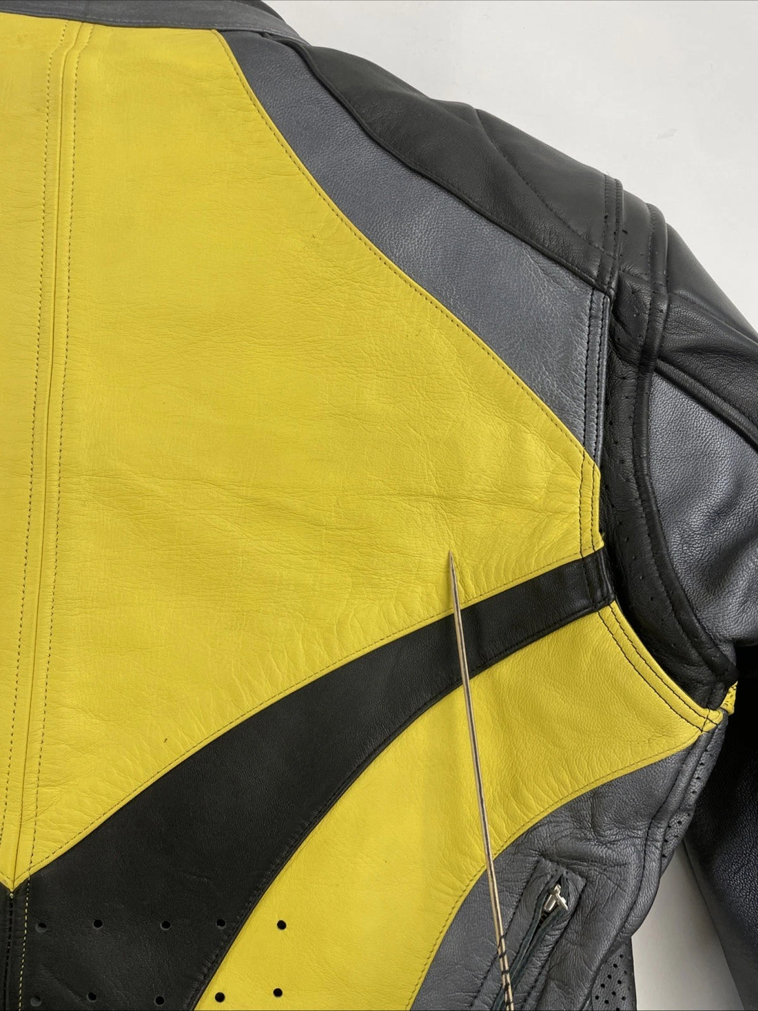 Teknic Leather Motorcycle Riding Jacket Size 46 Yellow Padded