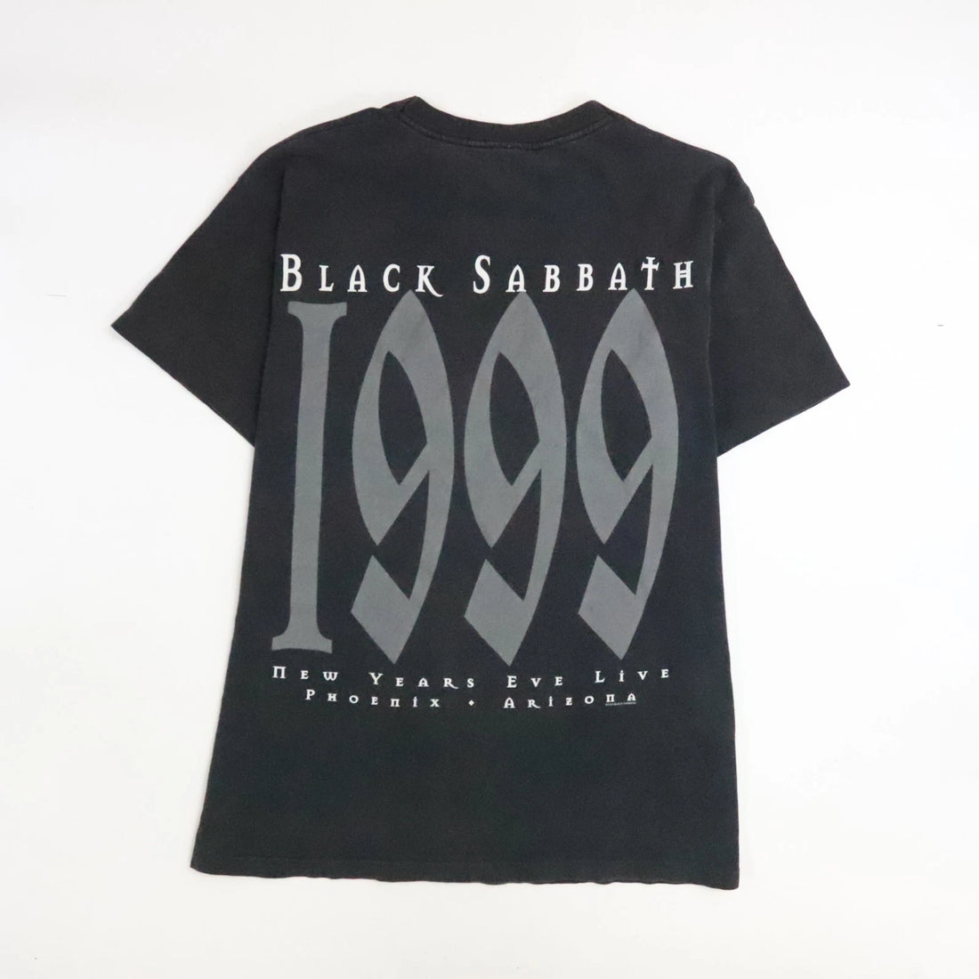 Vintage Black Sabbath New Years Eve Live Band T-Shirt Size Large 1999 90s