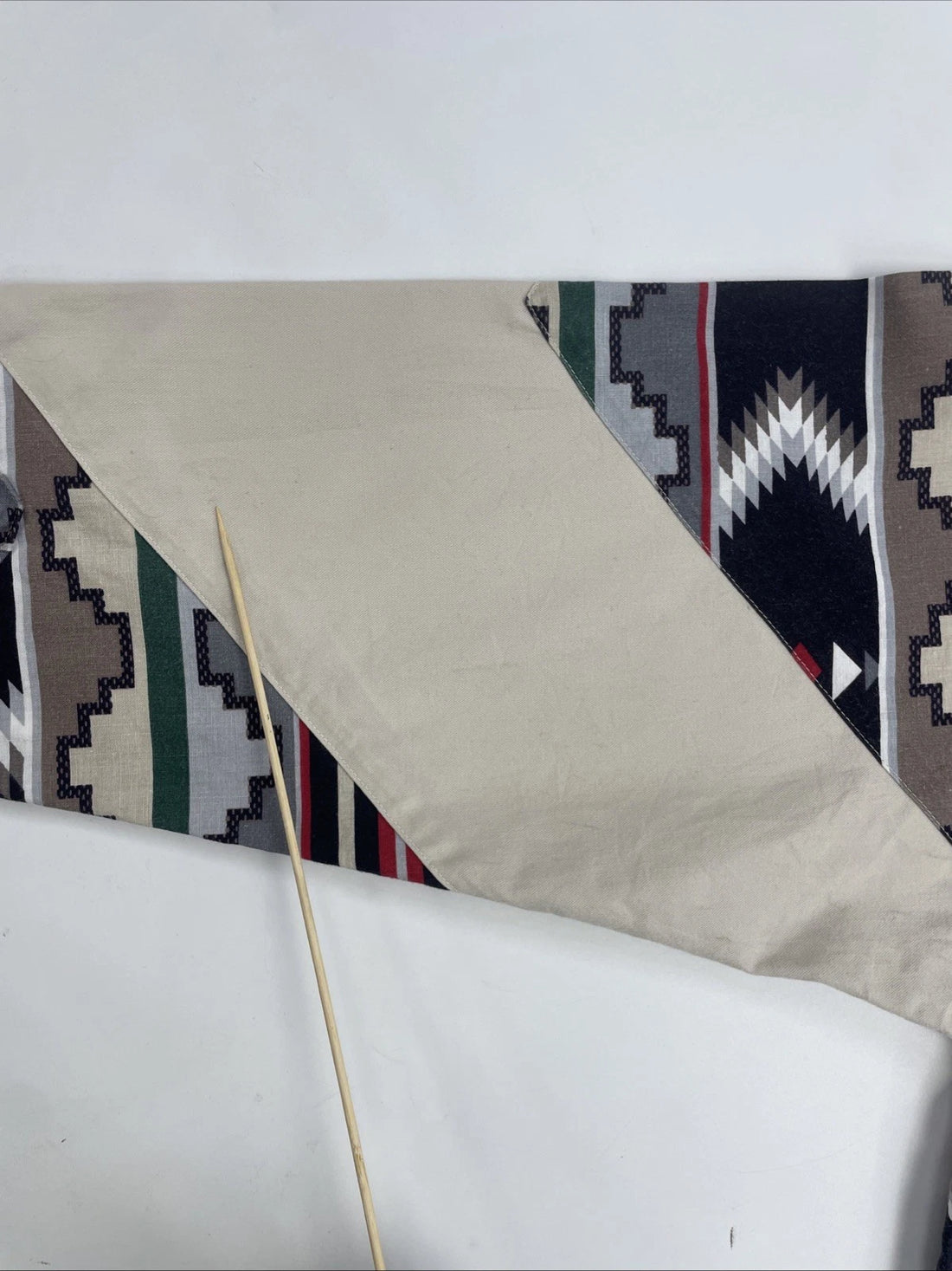 Vintage Wrangler Western Aztec Button Up Shirt Size 17 1/2 36