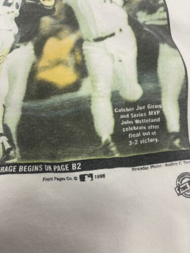 Vintage New York Yankees Champs Newspaper T-Shirt Size XL 1996 90s MLB