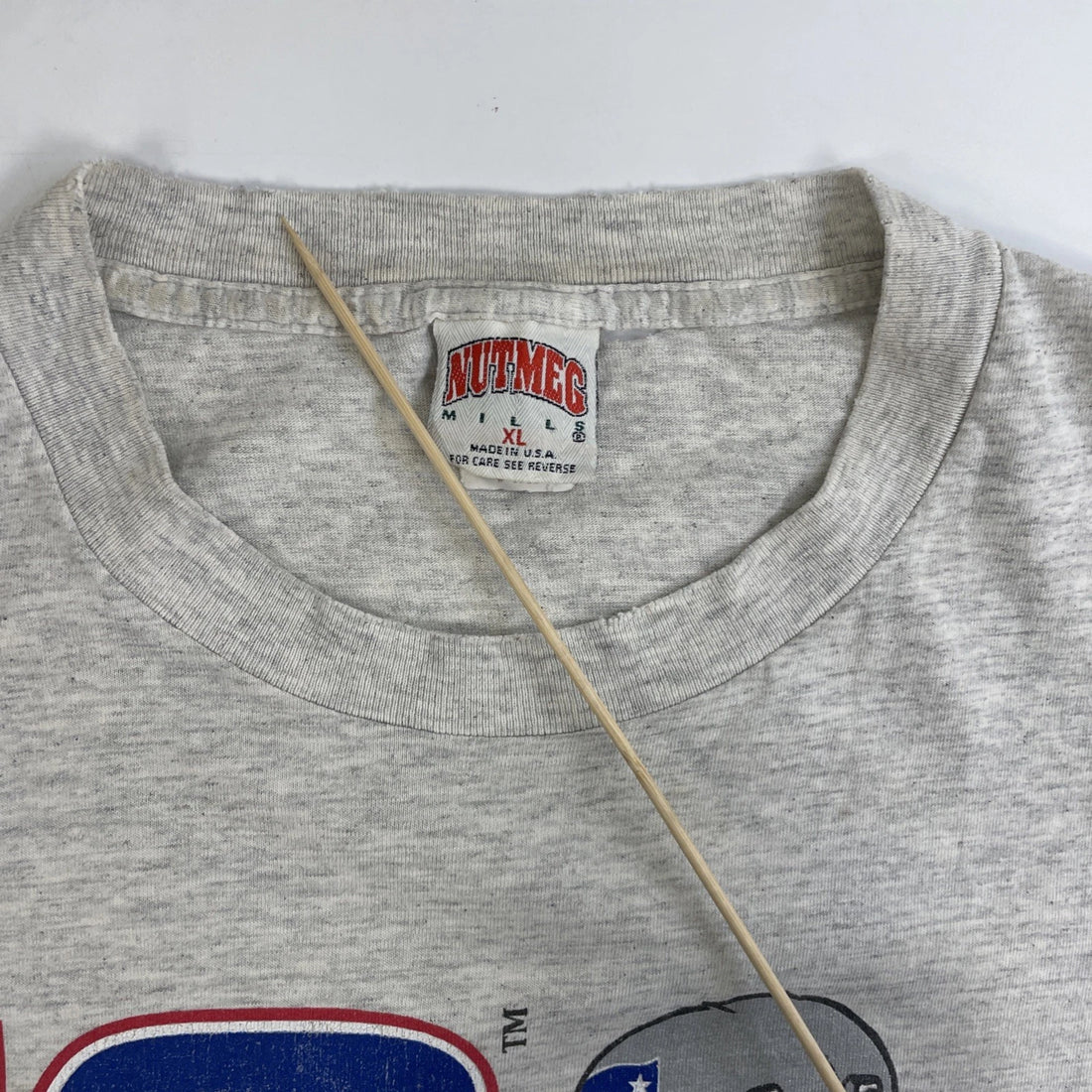 Vintage New England Patriots Nutmeg T-Shirt Size XL 90s NFL