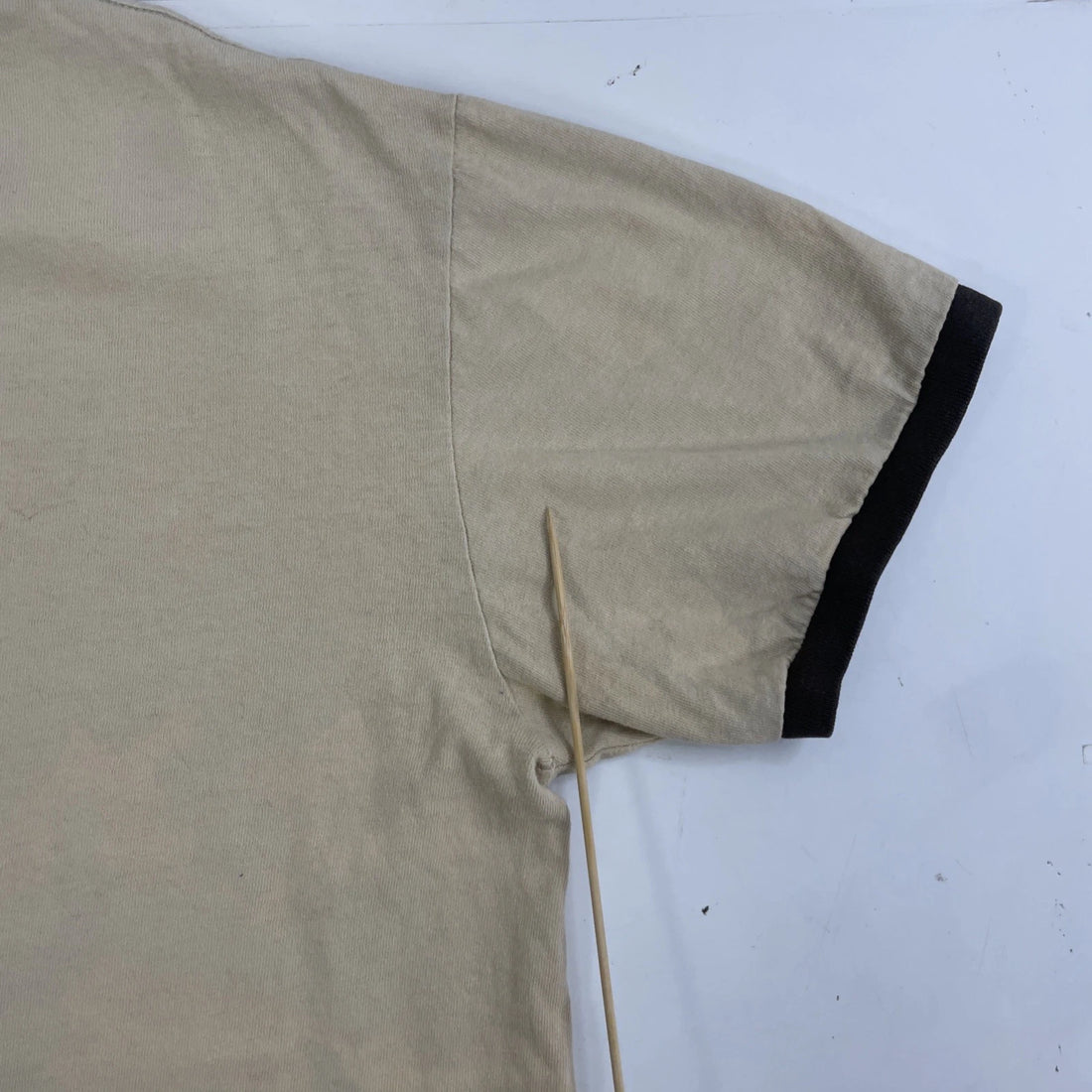 Vintage Quiksilver Ringer T-Shirt Size Medium Brown Y2K