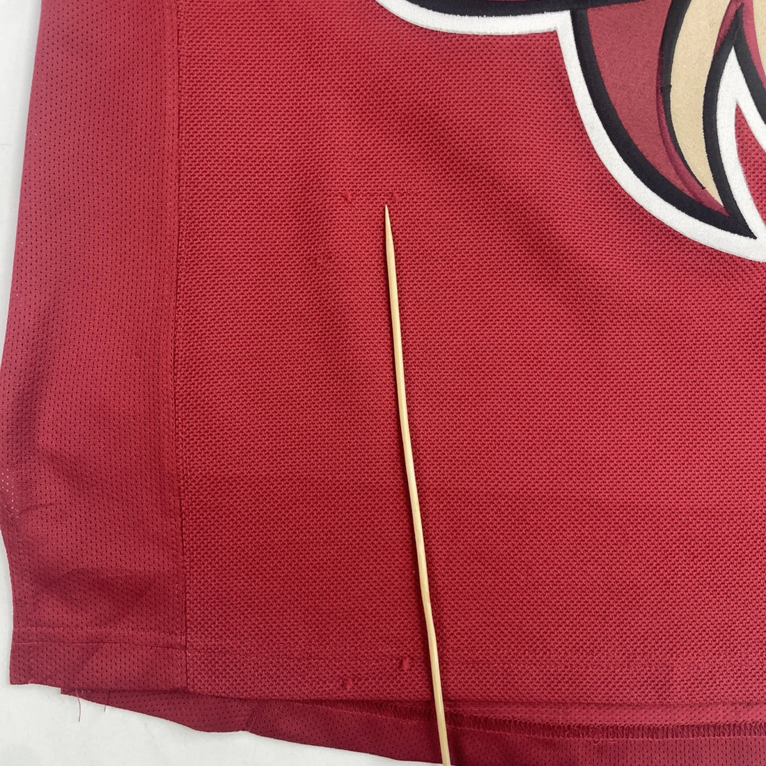 Phoenix Coyotes Reebok Jersey Size Medium NHL