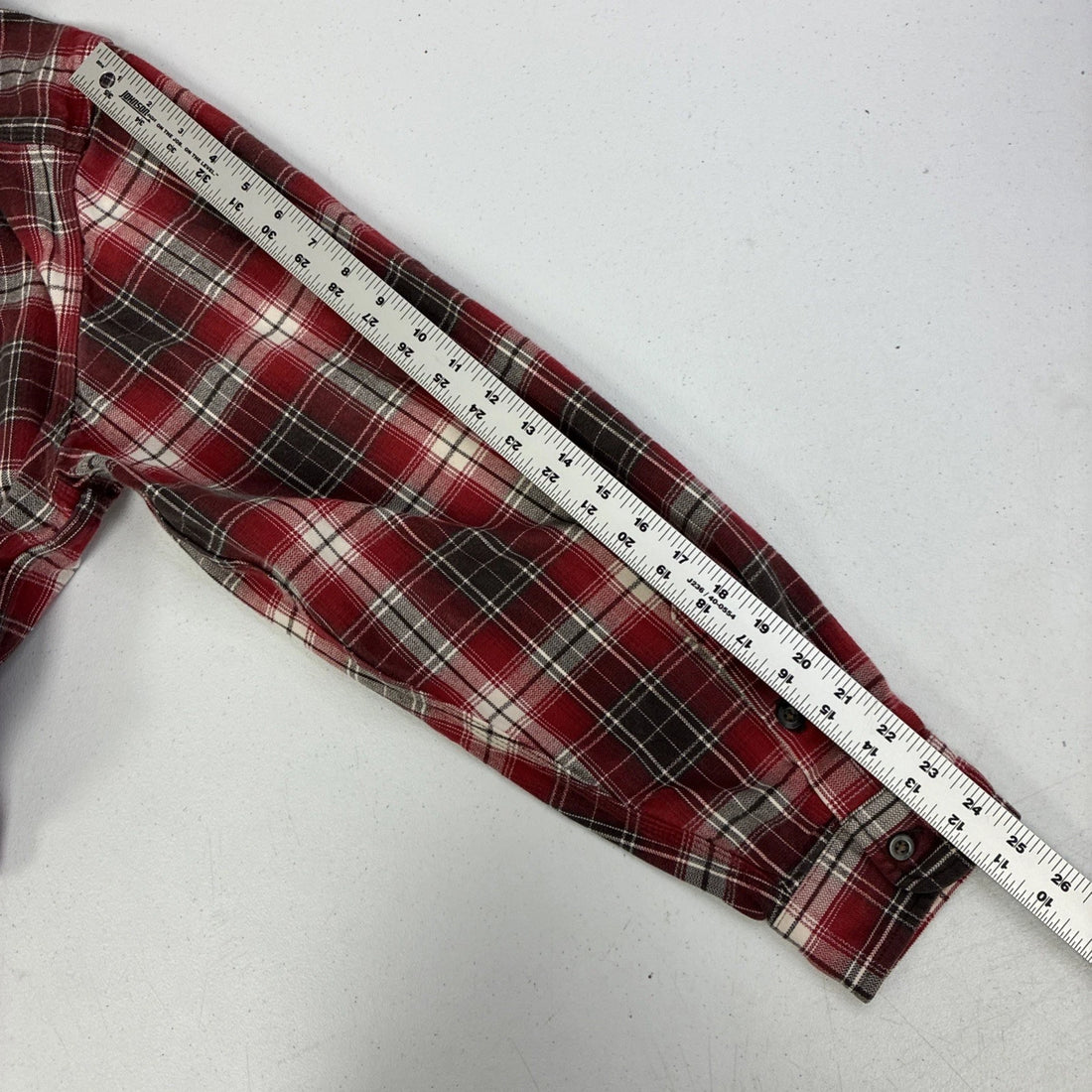 Carhartt Work Button Up Shirt Size XL Red Plaid