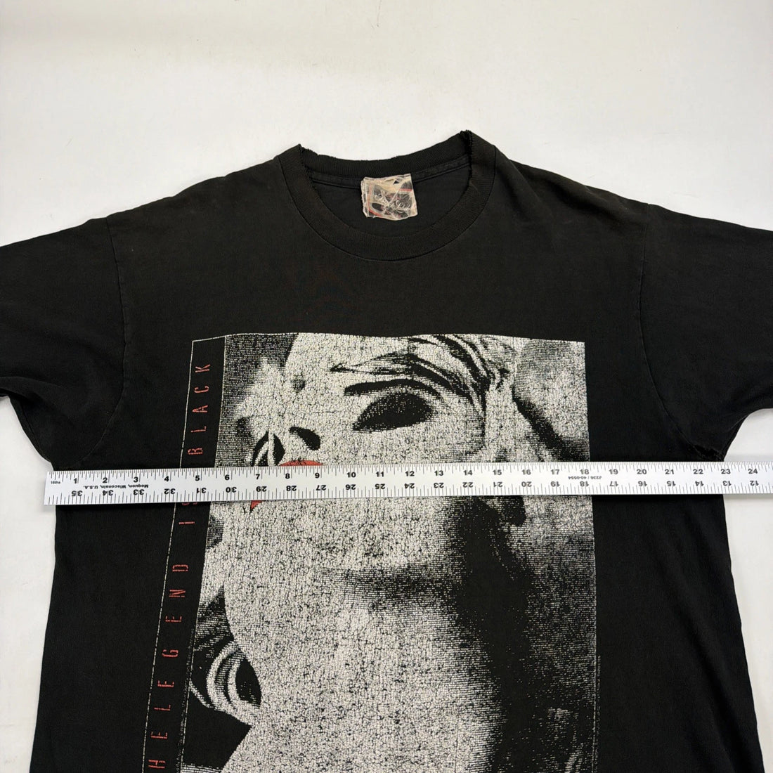 Vintage The Legend Is Black Molson T-Shirt Size XL Beer